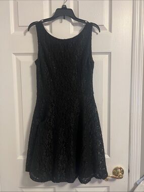 Classic Black Lace Girls' Formal Dress size small